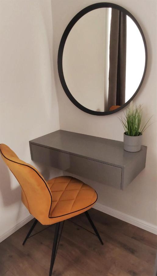 Helena Studio Apartman Siófok Exteriör bild