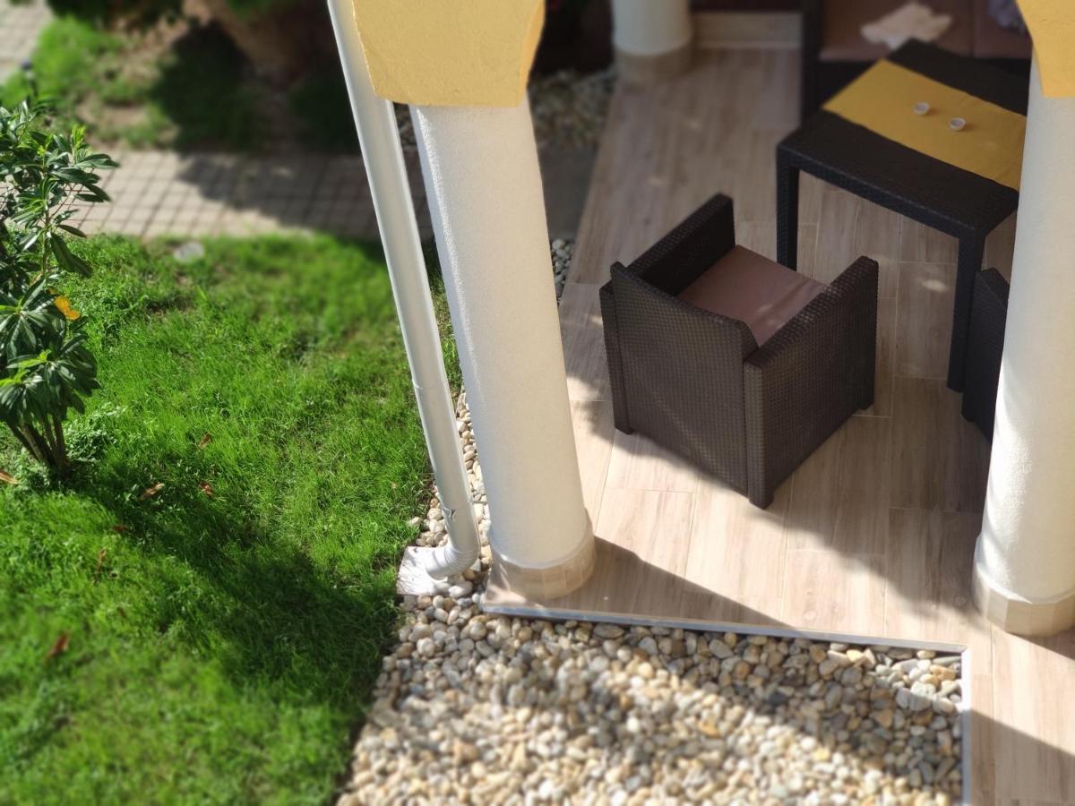 Helena Studio Apartman Siófok Exteriör bild